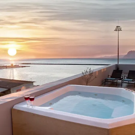 Majestic Penthouse In The Heart Of Apartment Patras