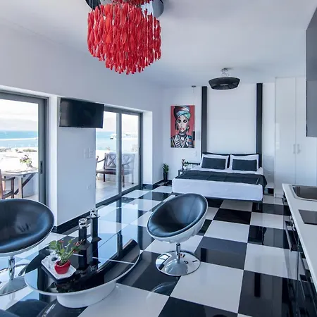 Majestic Penthouse In The Heart Of 아파트