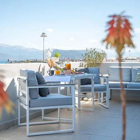 公寓 Majestic Penthouse In The Heart Of 帕特雷