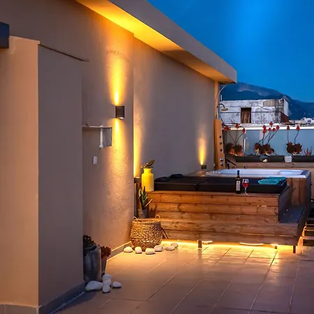 Majestic Penthouse In The Heart Of Pátra