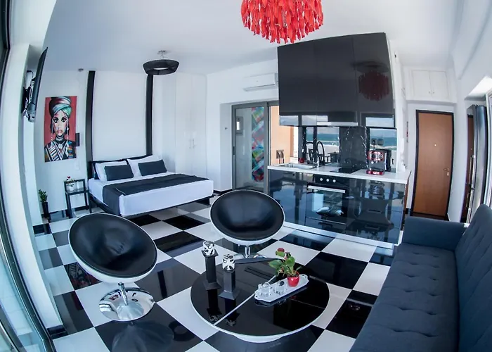 Majestic Penthouse In The Heart Of