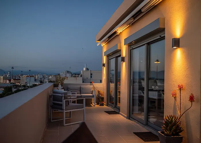 Majestic Penthouse In The Heart Of Πάτρα